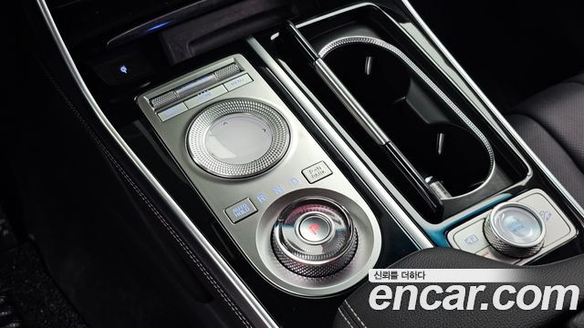 Genesis GV80 2.5T Gasoline 2WD 2022 — фото 9