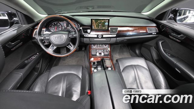 Audi A8 4.2 FSI Quattro LWB D4 2012 — фото 7