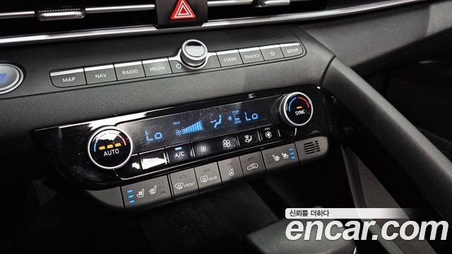 Hyundai Avante (CN7) 1.6 Inspiration 2021 — фото 20