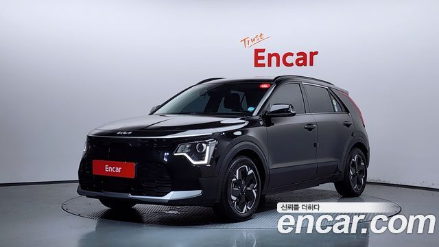 Kia Niro EV Air 2023 — фото 1