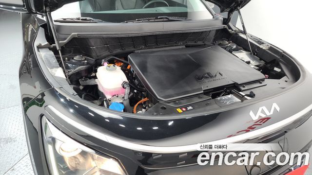 Kia Niro EV Air 2023 — фото 6
