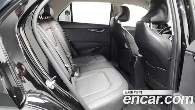 Kia Niro EV Air 2023 — фото 11