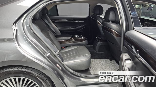 Genesis G90 3.8 Luxury 2019 — фото 11