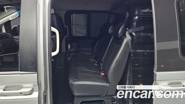 Hyundai Staria Cargo 5-Seater Modern 2022 — фото 11