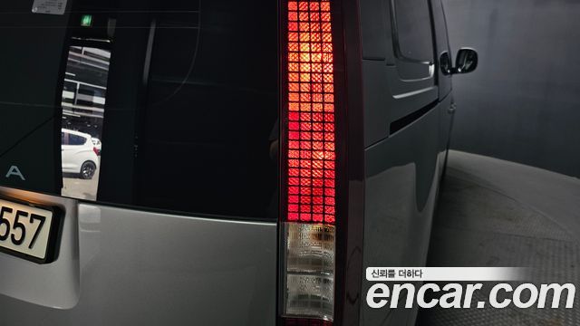 Hyundai Staria Cargo 5-Seater Modern 2022 — фото 23