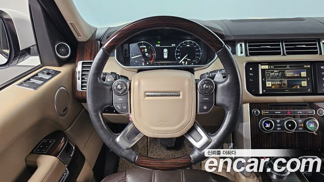 Land Rover Range Rover (IV) 4.4 SDV8 AB DIESEL 2016 — фото 16