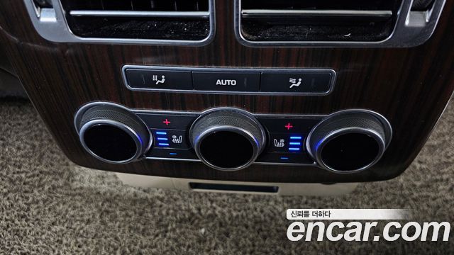 Land Rover Range Rover (IV) 4.4 SDV8 AB DIESEL 2016 — фото 22