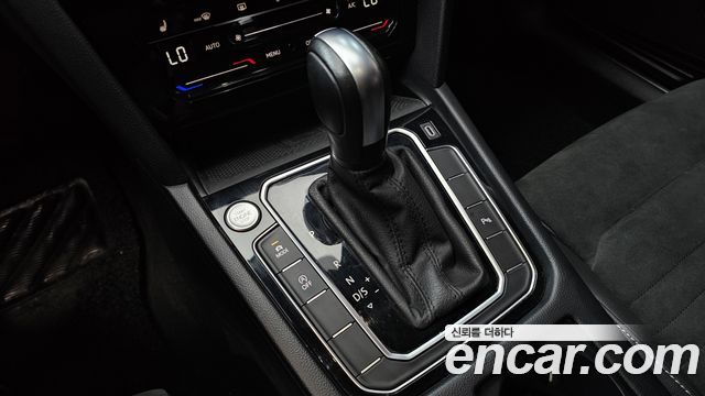 Volkswagen Passat GT (B8) 2.0 TDI Premium 2022 — фото 9