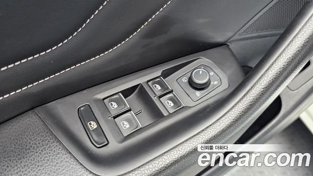 Volkswagen Passat GT (B8) 2.0 TDI Premium 2022 — фото 20