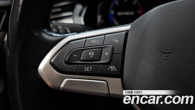 Volkswagen Passat GT (B8) 2.0 TDI Premium 2022 — фото 27