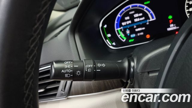 Honda Accord (X) 2.0 Hybrid EX-L 2018 — фото 16