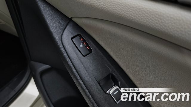Honda Accord (X) 2.0 Hybrid EX-L 2018 — фото 18