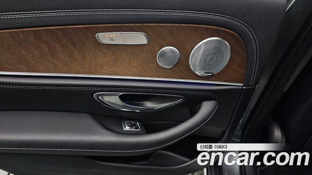 Mercedes-Benz E-Class (W213) E300 Exclusive 2019 — фото 19