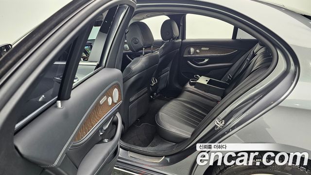 Mercedes-Benz E-Class (W213) E300 Exclusive 2019 — фото 27