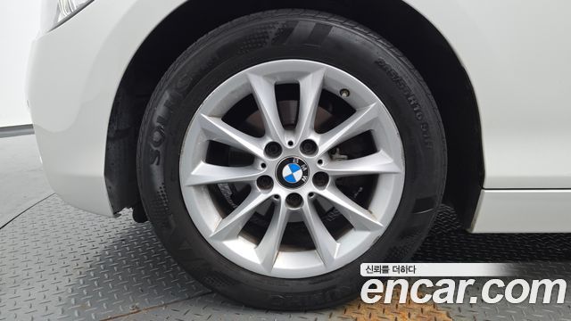 BMW 1 Series (F20) 118d Urban Pack1 5Dr 2014 — фото 5