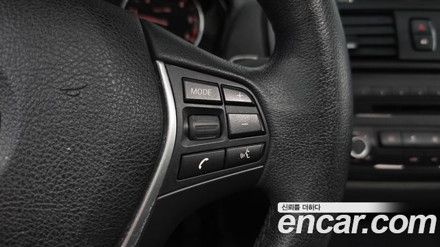 BMW 1 Series (F20) 118d Urban Pack1 5Dr 2014 — фото 16