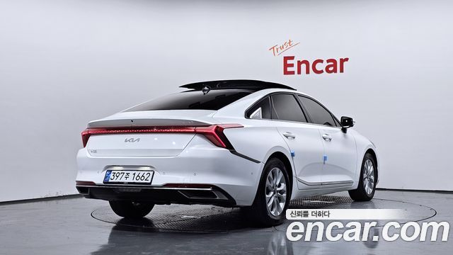 Kia K8 2.5 Gasoline 2WD Noblesse 2022 — фото 2