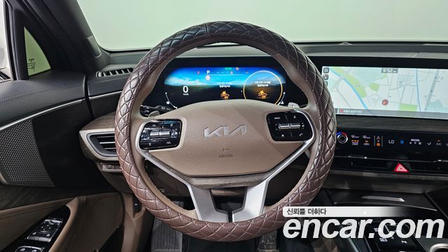 Kia K8 2.5 Gasoline 2WD Noblesse 2022 — фото 12