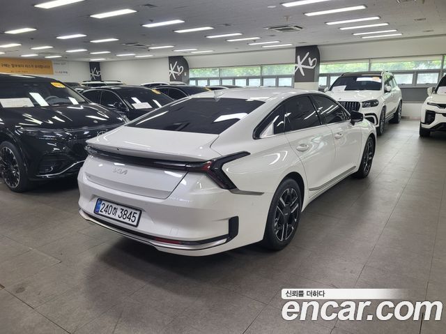 Kia K8 2.5 Gasoline 2WD Noblesse 2026 — фото 2