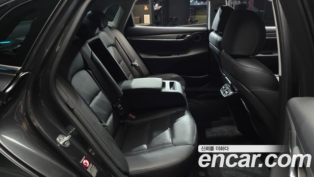 Hyundai Grandeur (IG) 3.0 LPi Premium 2023 — фото 12