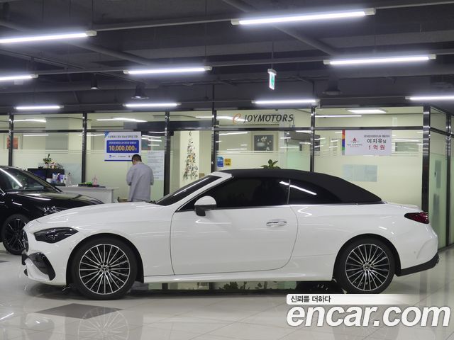 Mercedes-Benz CLE-Class (C236) CLE200 Cabriolet 2025 — фото 3