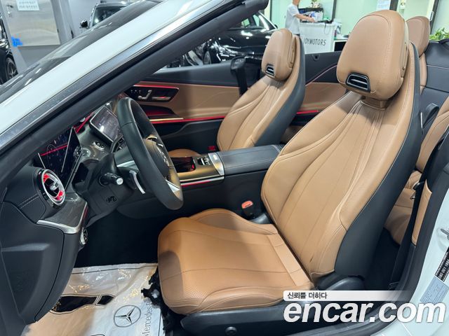 Mercedes-Benz CLE-Class (C236) CLE200 Cabriolet 2025 — фото 9