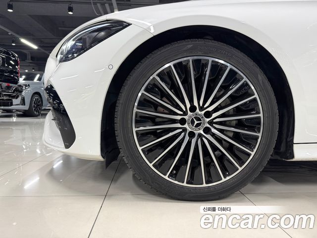 Mercedes-Benz CLE-Class (C236) CLE200 Cabriolet 2025 — фото 21