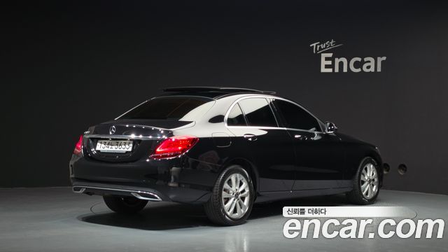 Mercedes-Benz C-Class (W205) C200 Avantgarde 2020 — фото 2
