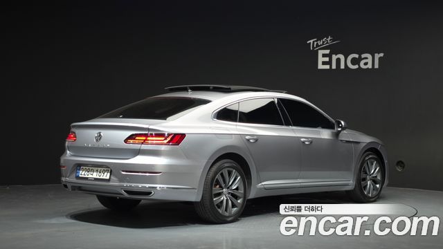 Volkswagen Arteon 2.0 TDI Premium 2020 — фото 2