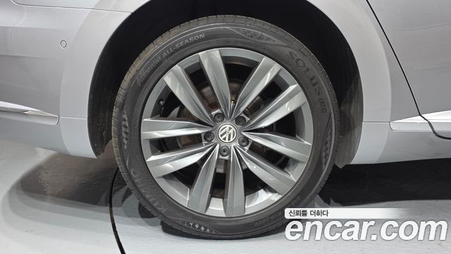 Volkswagen Arteon 2.0 TDI Premium 2020 — фото 5