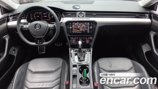 Volkswagen Arteon 2.0 TDI Premium 2020 — фото 7
