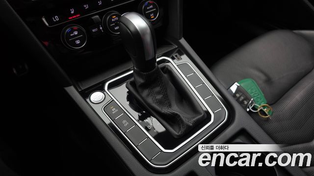 Volkswagen Arteon 2.0 TDI Premium 2020 — фото 9