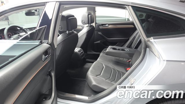 Volkswagen Arteon 2.0 TDI Premium 2020 — фото 12
