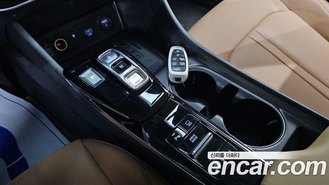 Hyundai Sonata Hybrid (DN8) Inspiration 2022 — фото 9
