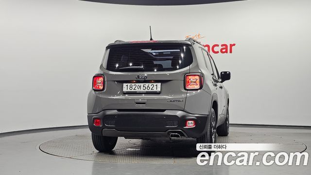 Jeep Renegade 2.4 Limited 2019 — фото 4