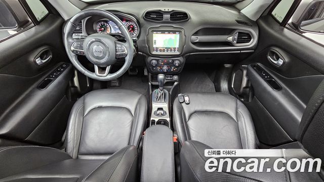 Jeep Renegade 2.4 Limited 2019 — фото 7