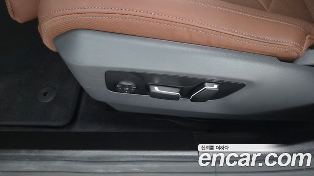 BMW 5 Series (G60) 530i xDrive M Sport 2025 — фото 30