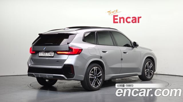 BMW X1 (U11) xDrive 20i M Sport 2025 — фото 2