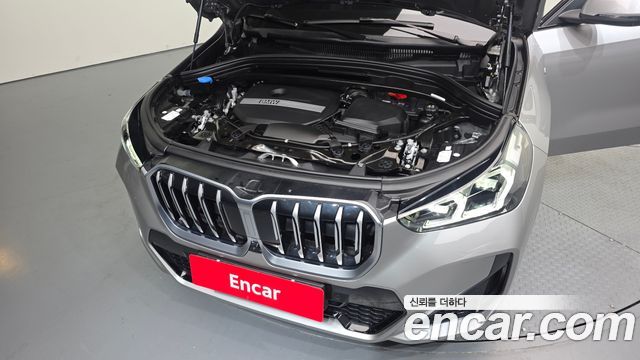 BMW X1 (U11) xDrive 20i M Sport 2025 — фото 6