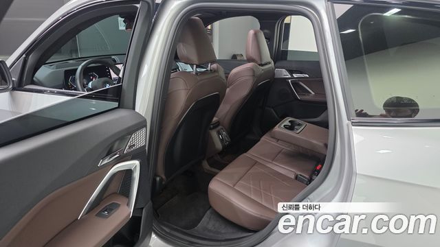 BMW X1 (U11) xDrive 20i M Sport 2025 — фото 11
