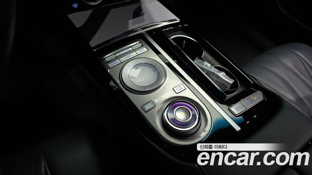 Genesis G80 (RG3) Gasoline 2.5 Turbo AWD 2022 — фото 9