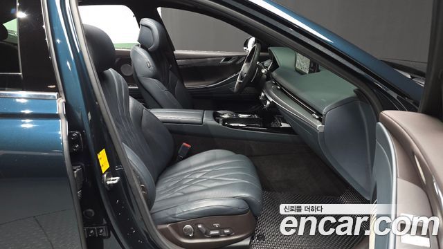 Genesis G80 (RG3) Gasoline 2.5 Turbo AWD 2022 — фото 16