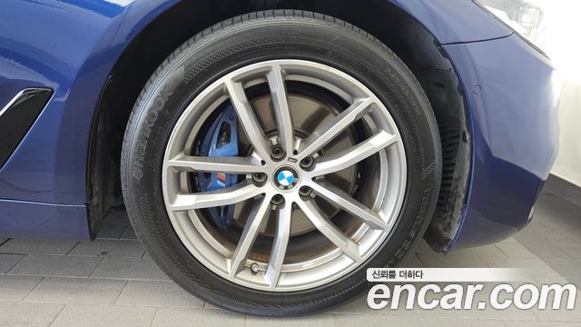 BMW 5 Series (G30) 530i M Sport Package Plus 2017 — фото 21