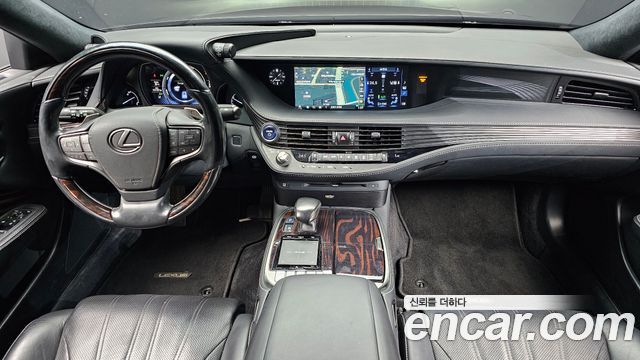 Lexus LS500h (V) 3.5 Platinum AWD 2018 — фото 7