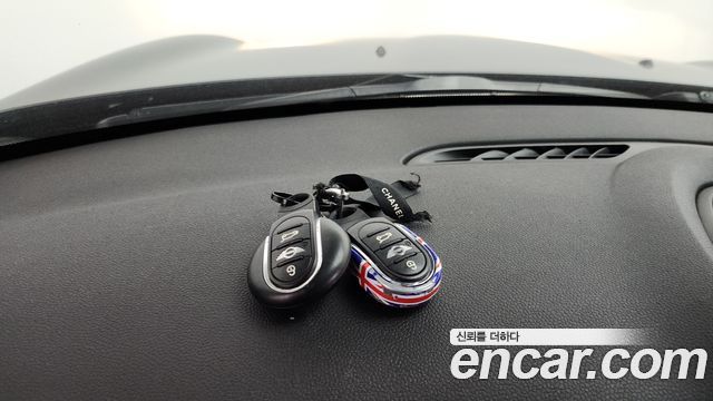 MINI Cooper Standard Third Generation 2014 — фото 18