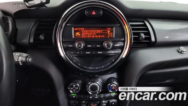 MINI Cooper Standard Third Generation 2014 — фото 20