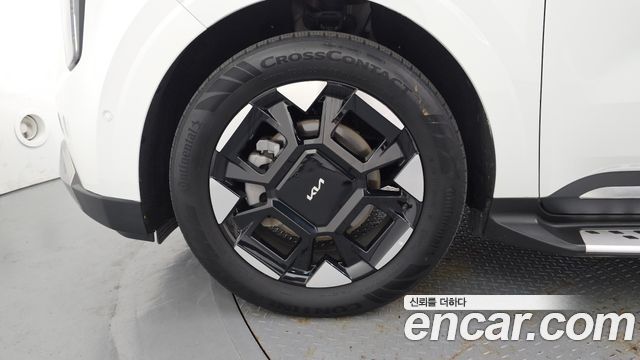 Kia Carnival (IV) HEV 9-Seater Hi-Limousine Signature 2025 — фото 5