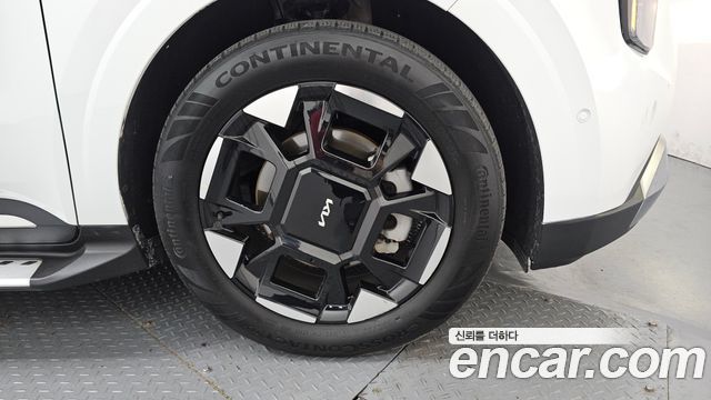 Kia Carnival (IV) HEV 9-Seater Hi-Limousine Signature 2025 — фото 21