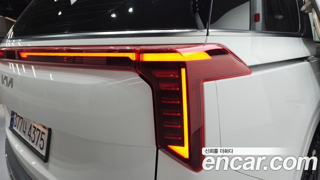 Kia Carnival (IV) HEV 9-Seater Hi-Limousine Signature 2025 — фото 23