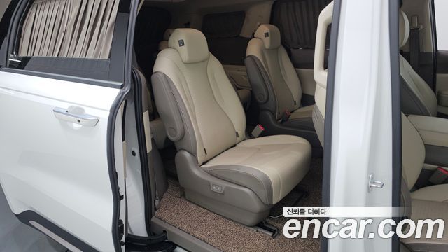 Kia Carnival (IV) HEV 9-Seater Hi-Limousine Signature 2025 — фото 26